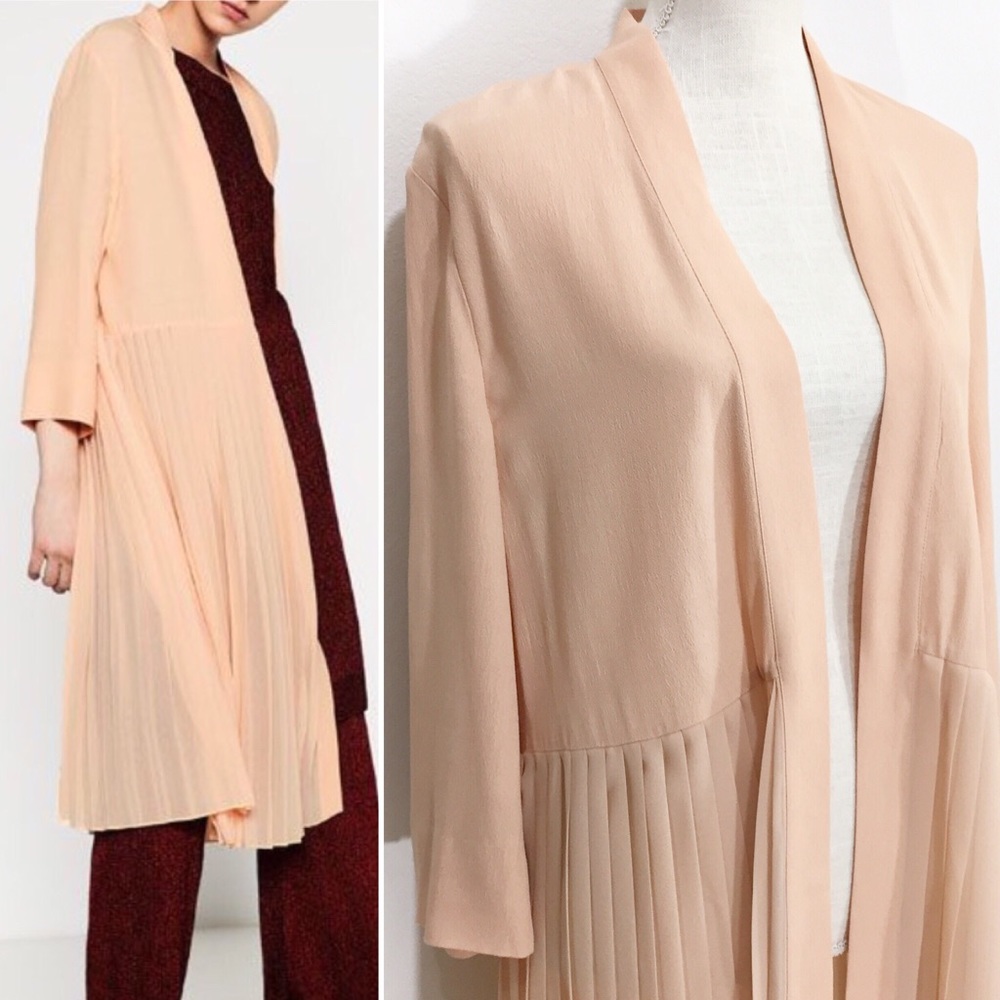 Zara Pleated Jacket / Duster in Nude Sz M NWT